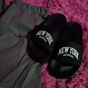 New York balenciaga slides